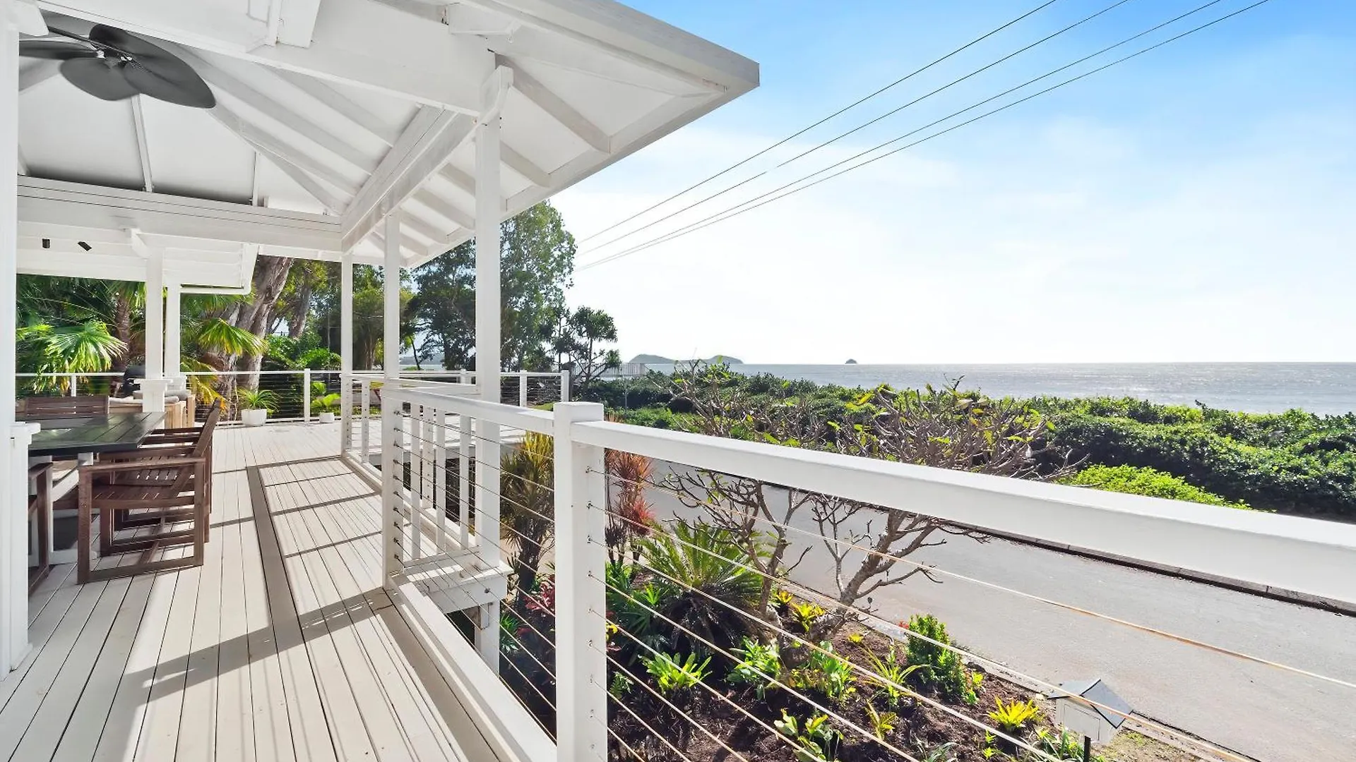 Holiday home Seaside Rest At Clifton Beach